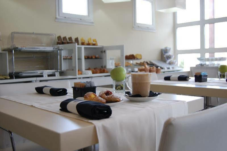 Hotell Tor Vergata Rom